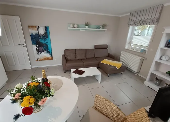 Haus Nemo - Appartement 5, Gemuetliches Appartement Mit Strandkorb, Strandnah 50 M