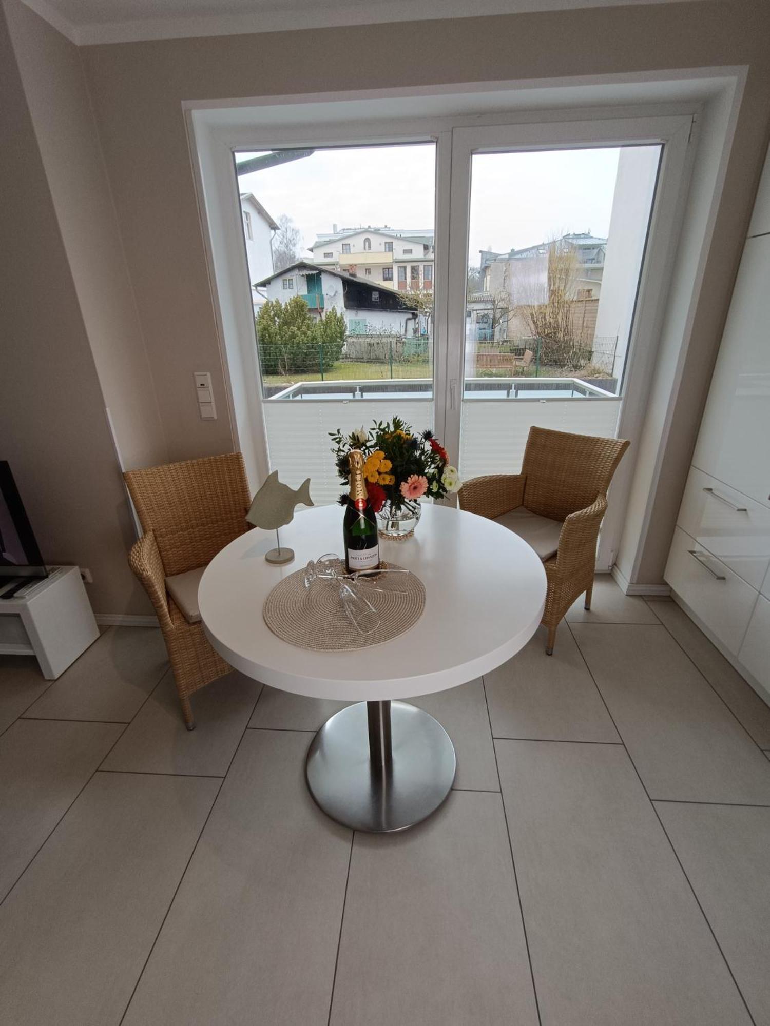 Appartement Haus Nemo - 5, Gemuetliches Mit Strandkorb, Strandnah 50 M